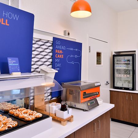 Holiday Inn Express Hotel & Suites Arcata/Eureka-Airport Area By Ihg McKinleyville Buitenkant foto