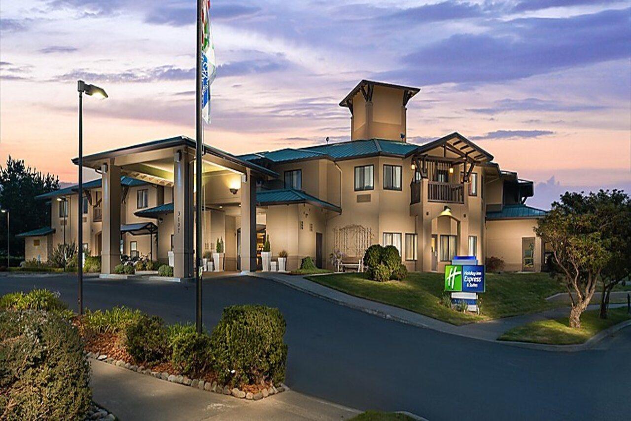 Holiday Inn Express Hotel & Suites Arcata/Eureka-Airport Area By Ihg McKinleyville Buitenkant foto