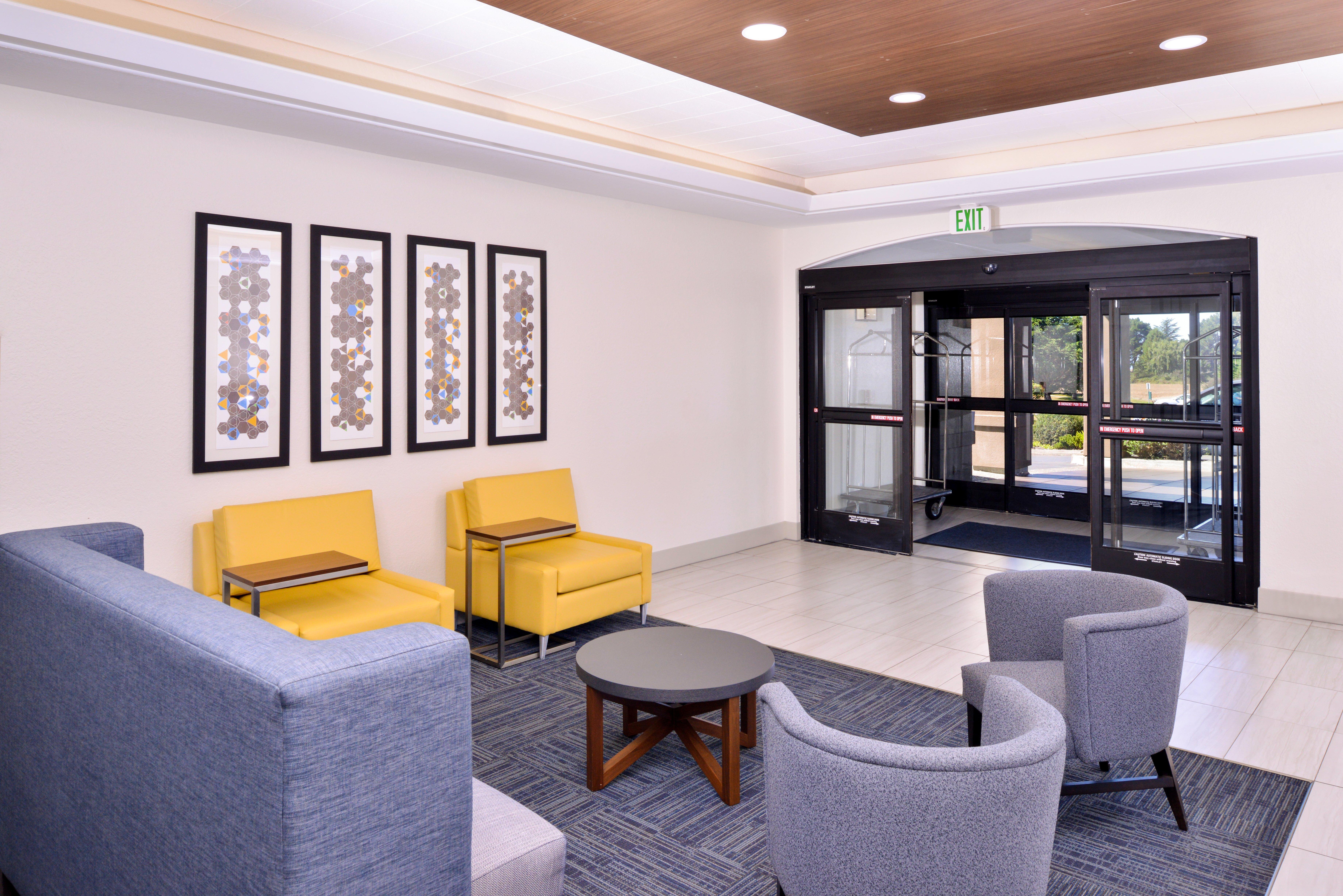 Holiday Inn Express Hotel & Suites Arcata/Eureka-Airport Area By Ihg McKinleyville Buitenkant foto
