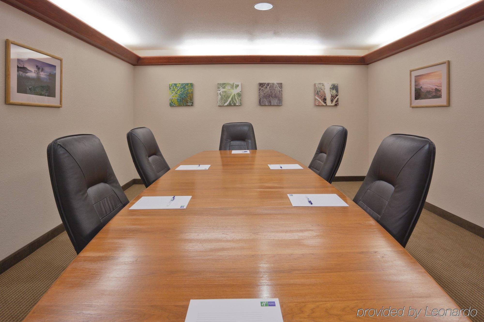 Holiday Inn Express Hotel & Suites Arcata/Eureka-Airport Area By Ihg McKinleyville Faciliteiten foto